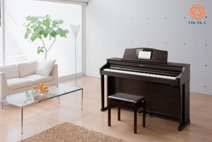 Đàn piano điện Roland được biết đến là sản phẩm cao cấp và chuyên nghiệp, và hầu hết các sản phẩm nhạc cụ đều được hãng chế tạo dựa trên sự đáng tin cậy và tâm huyết. Rất ít trường hợp khách hàng không hài lòng với sản phẩm mà họ nhận được từ Roland, và điều này là nhờ sự đầu tư và nỗ lực của các thành viên trong công ty kể từ khi thành lập tại Osaka, Nhật Bản năm 1972 cho đến nay. Chính uy tín đó của hãng đã thôi thúc các cửa hàng piano tin tưởng nhập và bán đàn piano điện Roland tại TPHCM.
